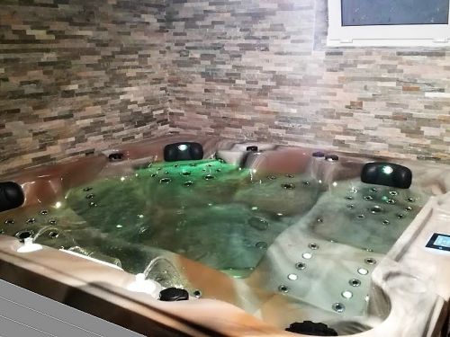 Vířivka pro 5 osob Vlašim