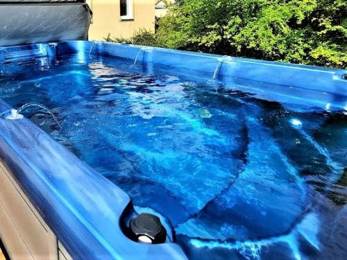 Plavecký bazén AFRODITA