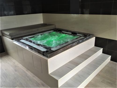 Přelivová vířivka SOFIA